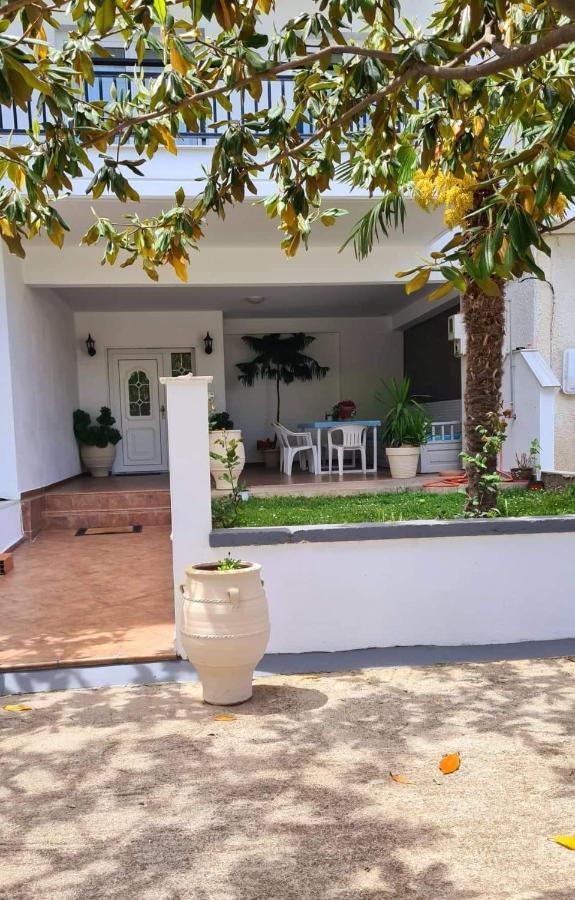 Studio Γιαννησ Neoi Poroi Esterno foto