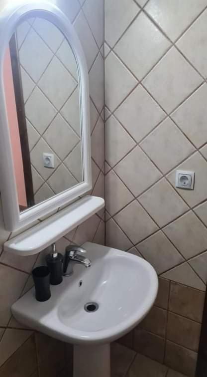 Studio Γιαννησ Neoi Poroi Esterno foto